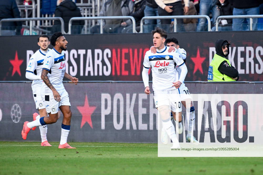Atalanta s streaker Nicol& xf2; Zaniolo celebrates after scoring the goal for 0-1 during the Serie A soccer match between Cagliari Calcio and Atalanta at the Unipol Domus in Cagliari, Sardinia - Friday, 14 December 2024. - Soccer