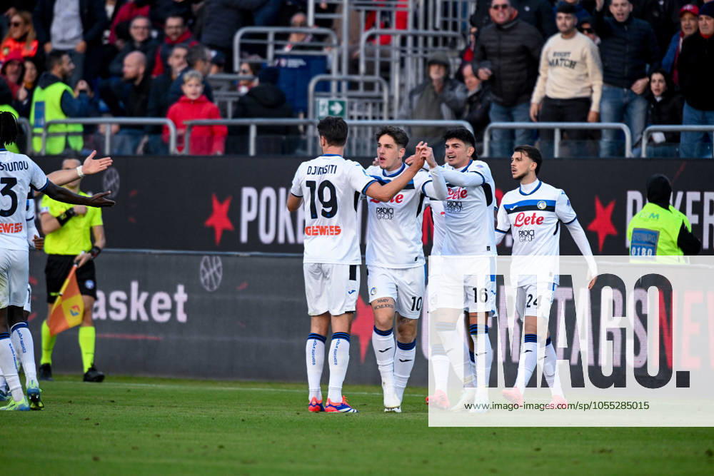 Atalanta s streaker Nicol& xf2; Zaniolo celebrates after scoring the goal for 0-1 during the Serie A soccer match between Cagliari Calcio and Atalanta at the Unipol Domus in Cagliari, Sardinia - Friday, 14 December 2024. - Soccer