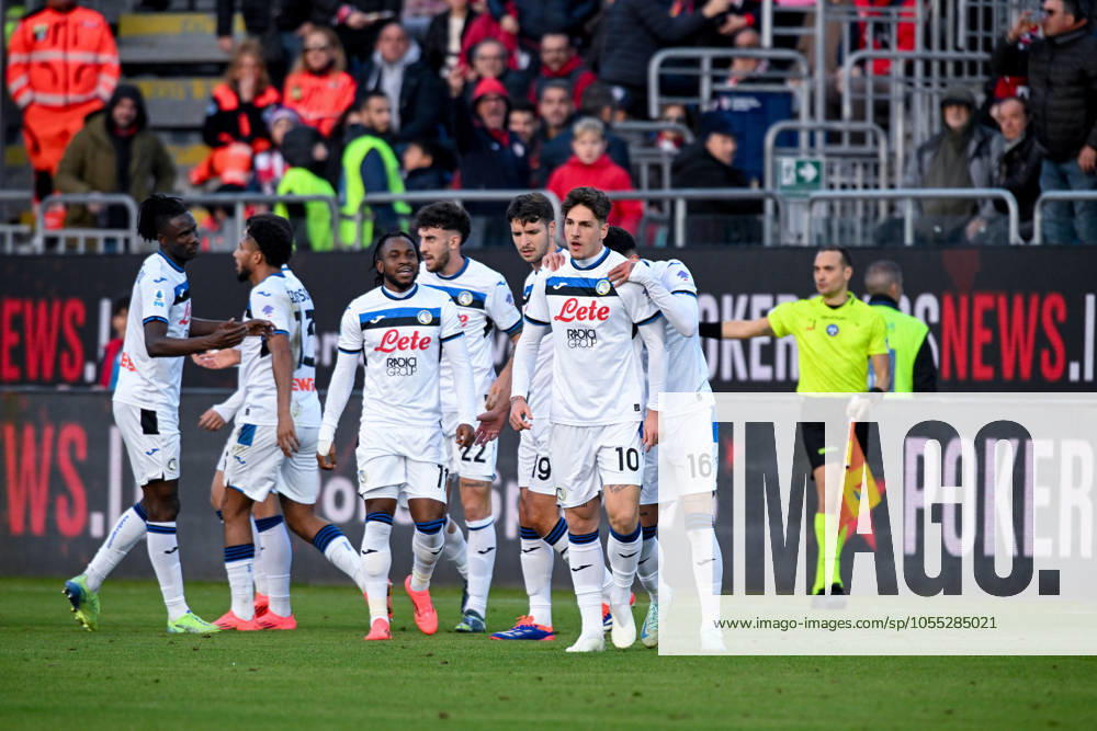 Atalanta s streaker Nicol& xf2; Zaniolo celebrates after scoring the goal for 0-1 during the Serie A soccer match between Cagliari Calcio and Atalanta at the Unipol Domus in Cagliari, Sardinia - Friday, 14 December 2024. - Soccer