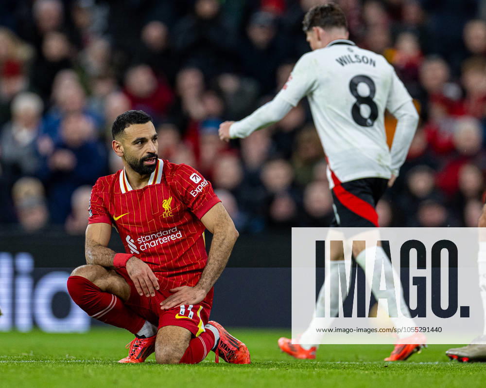 Football - FA Premier League - Liverpool FC v Fulham FC LIVERPOOL, ENGLAND - Saturday, December 14, 2024: Liverpool s Mohamed Salah reacts after missing a chance during the FA Premier League match between Liverpool FC and Fulham FC at Anfield. (Photo by David Rawcliffe Propaganda) LIVERPOOL Anfield MERSEYSIDE ENGLAND