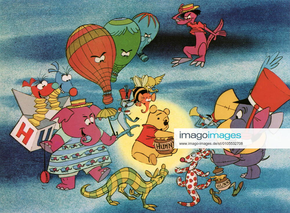 WINNIE THE POOH AND THE BLUSTERY DAY Winnie The Pooh Date: 1968 Mandatory credit line: Image courtesy WALT DISNEY PICTURES Ronald Grant Archive Mary Evans