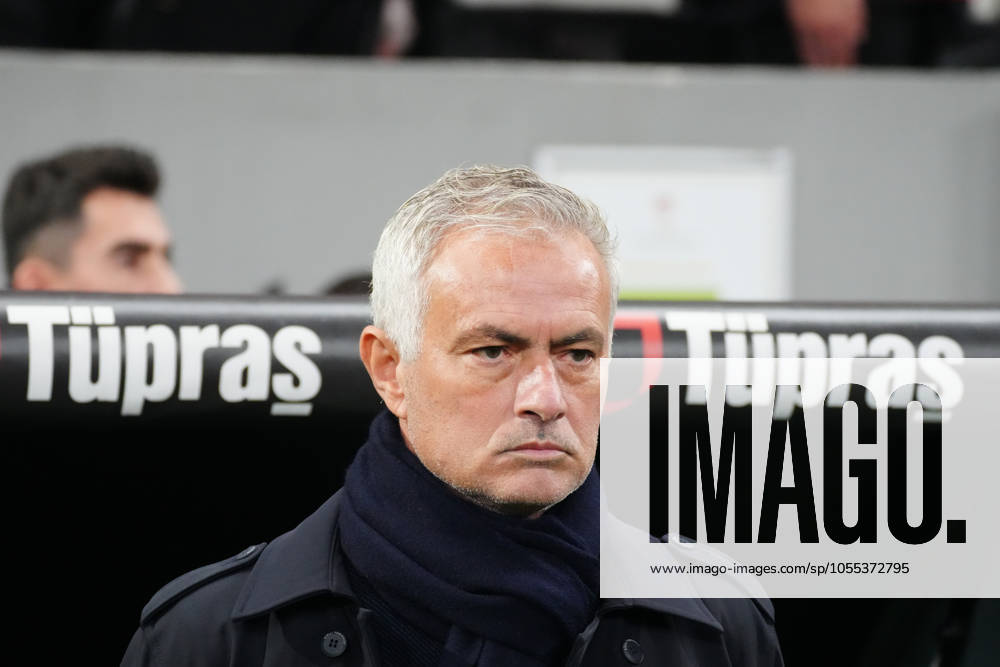 Coach Jose Mourinho of Fenerbahce during the Turkish Super League match between Besiktas and Fenerbahce at Tupras Stadium in Istanbul , Turkey on December 07 , 2024. ( Photo by Seskimphoto ) Istanbul Turkey Istanbul Turkey