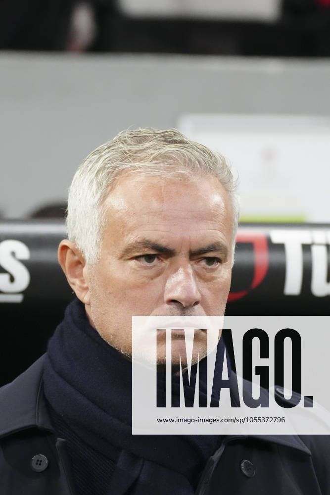 Coach Jose Mourinho of Fenerbahce during the Turkish Super League match between Besiktas and Fenerbahce at Tupras Stadium in Istanbul , Turkey on December 07 , 2024. ( Photo by Seskimphoto ) Istanbul Turkey Istanbul Turkey