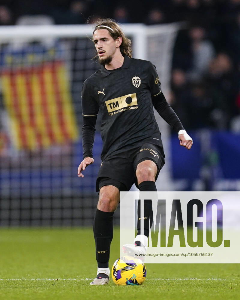 ESP: RCD Espanyol v Valencia CF. La Liga EA Sports. Date 13 Yarek Gasiorowski of Valencia CF during the La Liga EA Sports match between RCD Espanyol and Valencia CF played at RCDE Stadium on December 18, 2024 in Barcelona, Spain. kpng