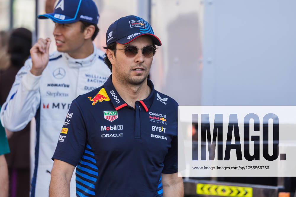 2024 Formula One Abu Dhabi Grand Prix Yas Marina Circuit, Abu Dhabi, United Arab Emirates 8.December.2024; Sergio Perez of Mexico and Oracle Red Bull Racing during drivers parade Formula One Abu Dhabi GP Abu Dhabi Yas Marina Circuit United Arab Emirates