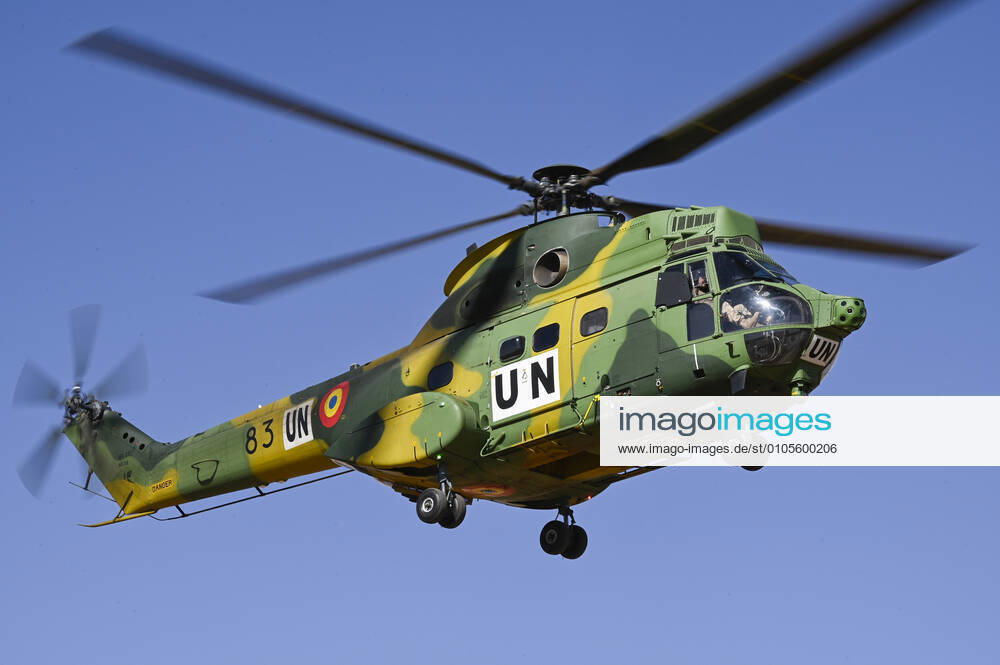 MALI, Gao, UN Mission Minusma, Multidimensionale Integrierte Stabilisierungsmission der Vereinten Nationen in Mali, CAMP CASTOR , rumänische Hubschrauber Staffel für medizinische Hilfe, Helikopter IAR-330 Puma L-RM Gao Mali