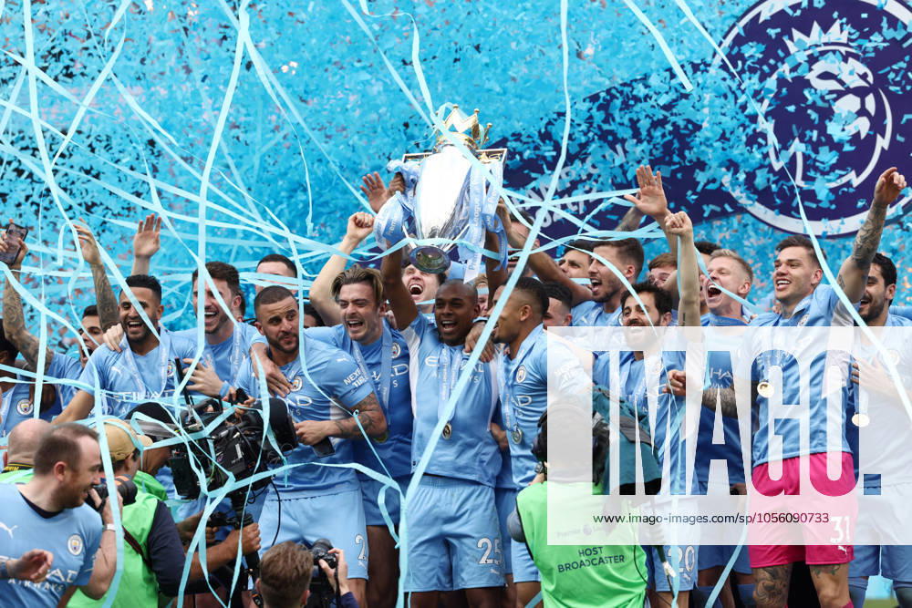 Manchester City v Aston Villa - Premier League - Etihad Stadium May 22, 2022, Manchester, United Kingdom: Manchester, England, 22nd May 2022. Fernandinho of Manchester City lifts the Premier league trophy after the Premier League match at the Etihad Stadium, Manchester. Manchester United Kingdom