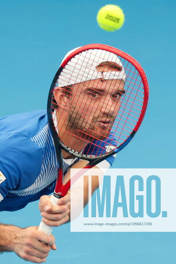 KW52 TENNIS UNITED CUP SYDNEY, Tomas Machac of Team Czechia plays a backhand in his Group B singles match against Casper Ruud of Team Norway during Day 3 of United Cup at Ken Rosewall Arena in Sydney, Sunday, December 29, 2024. ( NO ARCHIVING, , NO USE IN BOOKS WITHOUT CONSENT SYDNEY NEW SOUTH WALES AUSTRALIA