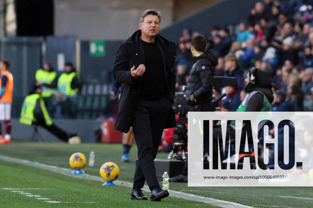UdineseÕs head coach Kosta Runjaic during the Serie A soccer match between Udinese and Torino at the Bluenergy Stadium in Udine, north east Italy - Sunday, December 29,2024 - soccer