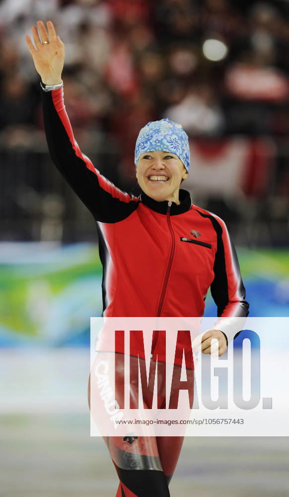 OLY-SPD-LONGTRACK Canada s Clara Hughes captured a bronze medal in the women s 5,000-meter Speed skating, Eisschnelllauf held at the Richmond Olympic Oval, Richmond, B.C., on Wednesday, February 24 2010, during the 2010 Olympics. (Gerry Kahrmann Canwest News Service MCT) RICHMOND BC CAN
