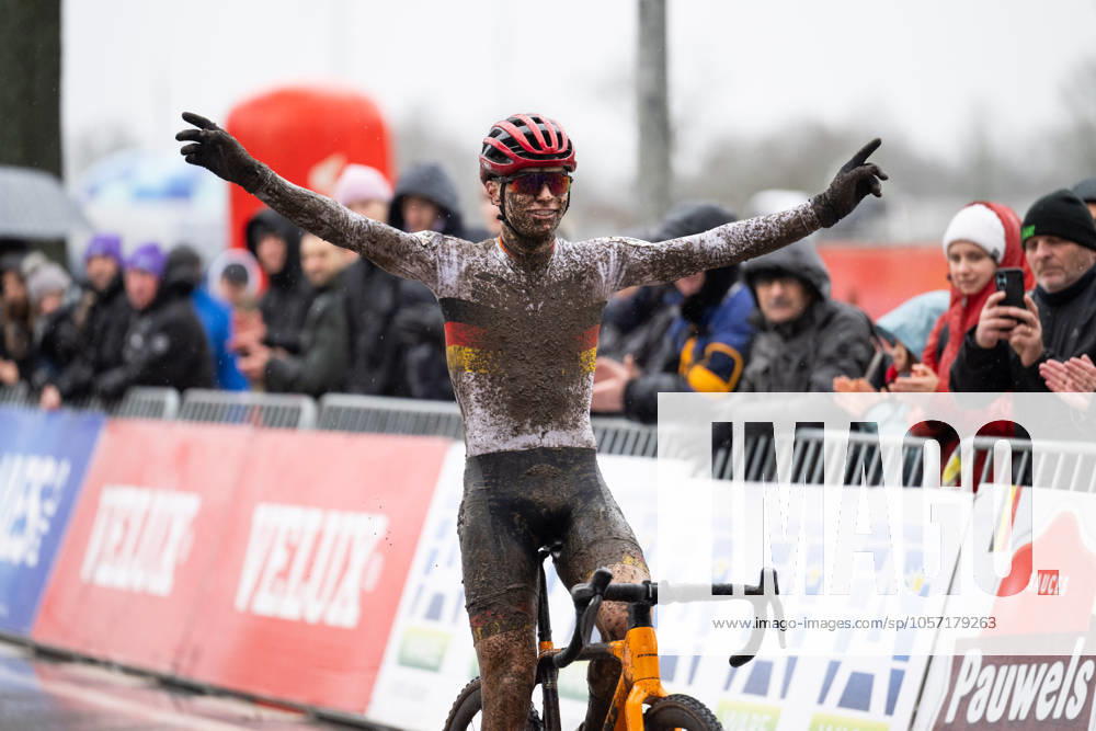 Cyclo cross, World Cup Dendermonde, 06 01 2025 Junior winner Benedikt Benz GER Dendermonde Germany