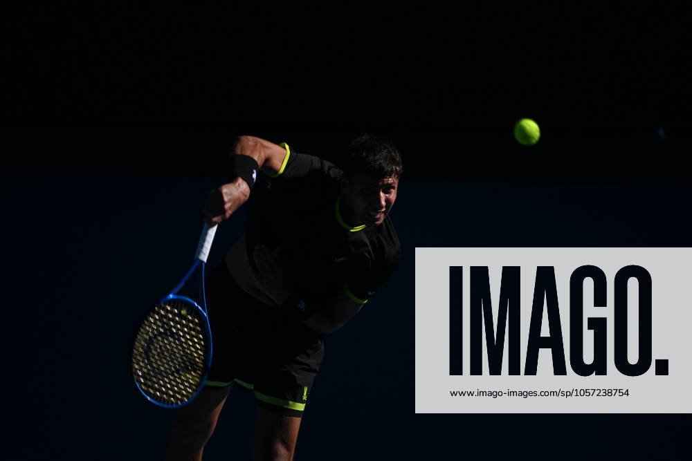 TENNIS AO CHARITY SINNER POPYRIN, Alexei Popyrin of Australia in action during the charity match between Jannik Sinner and Alexei Popyrin at Rod Laver Arena in Melbourne, Tuesday, January 7, 2025. ( NO ARCHIVING, , NO USE IN BOOKS WITHOUT CONSENT MELBOURNE VICTORIA AUSTRALIA