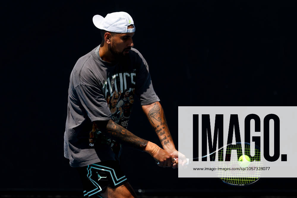 Nick Kyrgios of Australia practices ahead of the 2025 Australian Open at Melbourne Park on January 9, 2025 in Melbourne, Australia. - ZUMAp121 20250109_zsp_p121_011