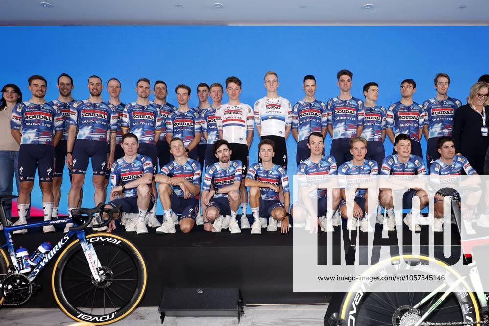 2025 Soudal Quick-Step Team Presentation CALP, SPAIN - JANUARY 09 : team pictured during the 2025 team presentation of the Soudal Quick-Step pro cycling team on January 9, 2025 in Calp, SPAIN, 09 01 2025 Calp SPAIN