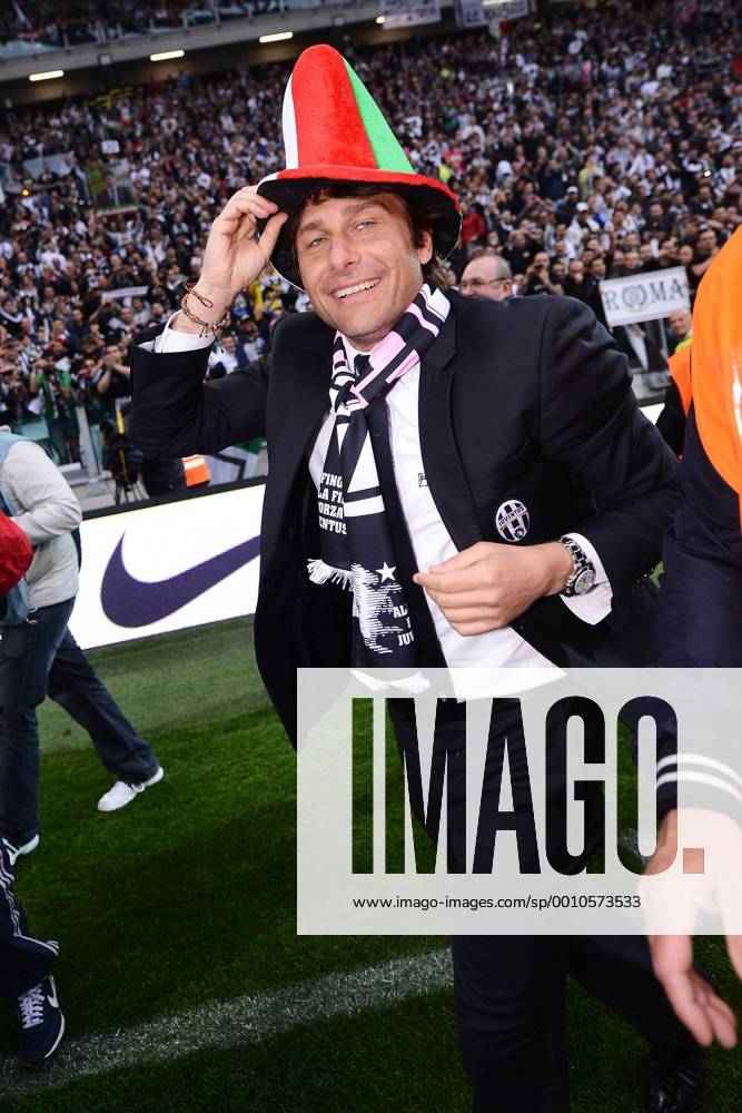 Antonio Conte Torino 13 05 2012 Juventus Stadium Football Calcio 2011 2012 Serie A Juventus Turin Campione d Italia Juventus celebration for Serie A victory andreaxstaccioli