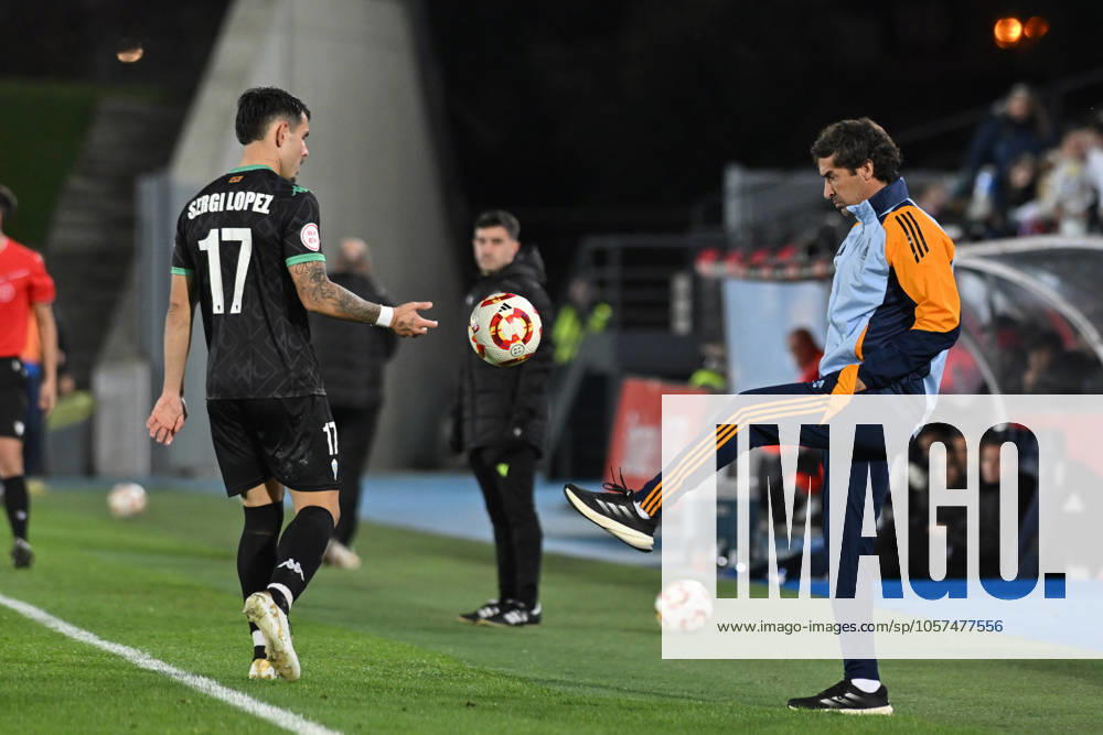 COACH: RAUL GONZALEZ BLANCO during the Primera Federacion Espao±ola match between Real Madrid-Castilla vs CD Alcoyano at Alfredo Di Stefano stadium in Madrid, Spain, on January 11. Valdebebas Spain - ZUMAc312 20250111_zsp_c312_064