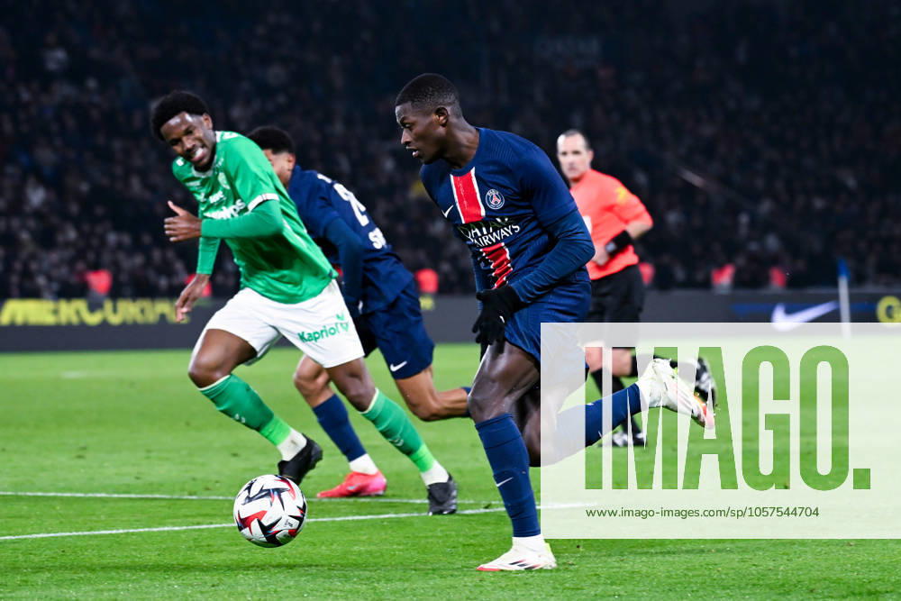 TAVARES Nuno MENDES ( 25 - PSG ) during the Ligue 1 match between Paris Saint Germain and AS Saint Etiene at Parc Des Princes on January 12, 2025 in Paris, France. ( Photo by Dante Badano PsnewZ ) -
