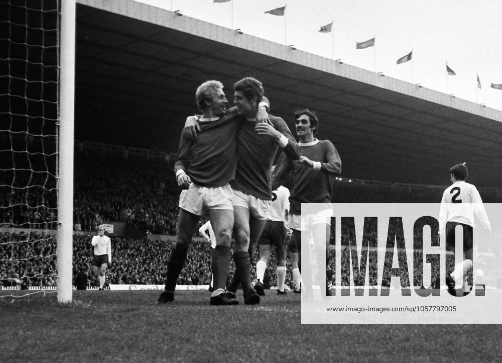 Football - 1967 1968 First Division - Manchester United, ManU 3 Tottenham Hotspur 1 (23 09 1967) United s Denis Law celebrates his team s goal with Brian Kidd and George Best, right, at Old Trafford.