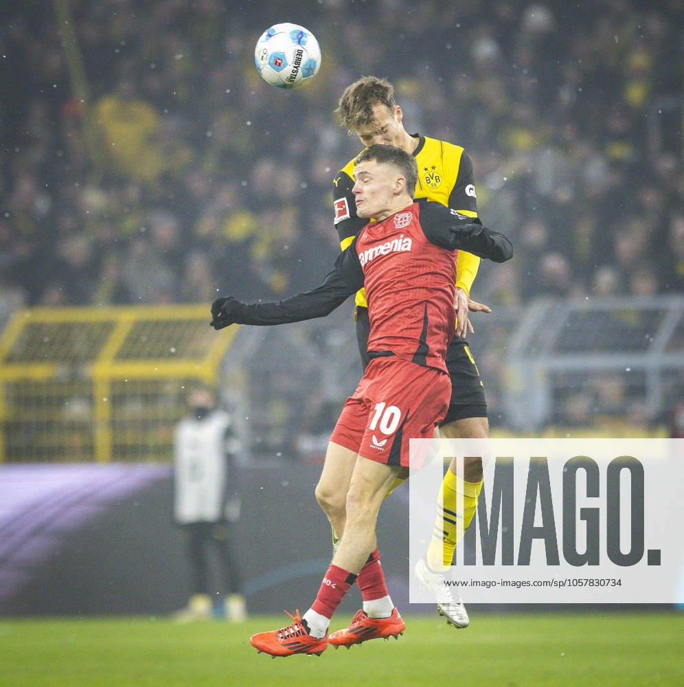 Dortmund, Germany 10th Jan 2025 Florian Wirtz LEV Yannik Lührs BVB Borussia Dortmund Bayer Leverkusen 10 01 2025
