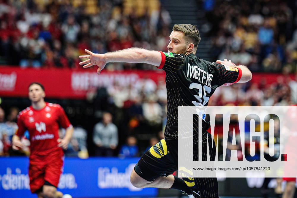 Throw Goal Lukas Mertens Germany, 36 DEN, Switzerland vs. Germany, Handball, IHF World Championship 2025, Group A, Matchday 2, 17 01 2025 DEN, Switzerland vs. Germany, Handball, IHF World Championship 2025, Group A, Matchday 2, 17 01 2025 Herning