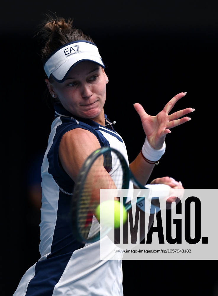 TENNIS AUSTRALIAN OPEN, Veronika Kudermetova of Russia returns during her round 4 match against Elina Svitolina of Ukraine during the 2025 Australian Open at Melbourne Park in Melbourne, Monday, January 20, 2025. ( NO ARCHIVING, , NO USE IN BOOKS WITHOUT CONSENT MELBOURNE VICTORIA AUSTRALIA