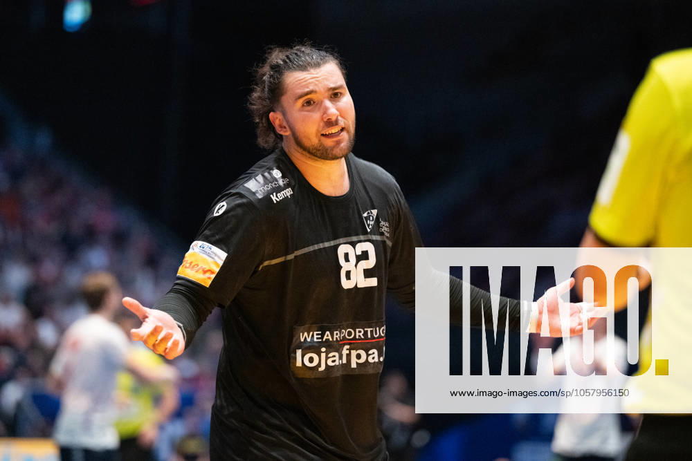 Norway v Portugal, 2025 IHF Mens Handball World Cup, Oslo, Norway Oslo, Norway. 19th, January 2025. Luis Frade (82) of Portugal seen during the 2025 IHF Mens Handball World Cup match between Norway and Portugal at Unity Arena in Oslo. Norway, Oslo