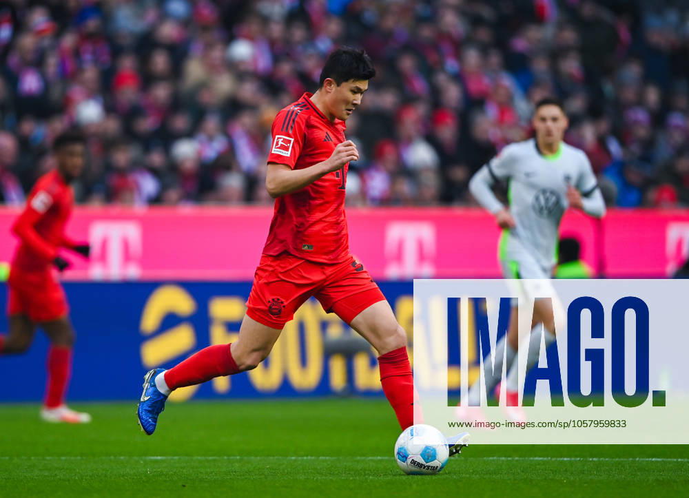 Min Jae Kim FC Bayern Muenchen in action during the Bundesliga 1 match between FC Bayern München and VfL Wolfsburg, Allianz Arena on January 18, 2025 in Munich, Germany Photo by Silas Schueller DeFodi Images Min Jae Kim FC Bayern Muenchen controls the ball during the Bundesliga match between FC Bayern München and VfL Wolfsburg at Allianz Arena on January 18, 2025 in Munich, Germany Photo by Silas Schueller DeFodi Images DFL regulations prohibit any use of photographs as image sequences and or quasi video Photo by Silas Schueller DeFodi Images Defodi 738 738 BAYWOL 20250118 415 Defodi-738 DFL regulations prohibit any use of photographs as image sequences and or quasi-video.