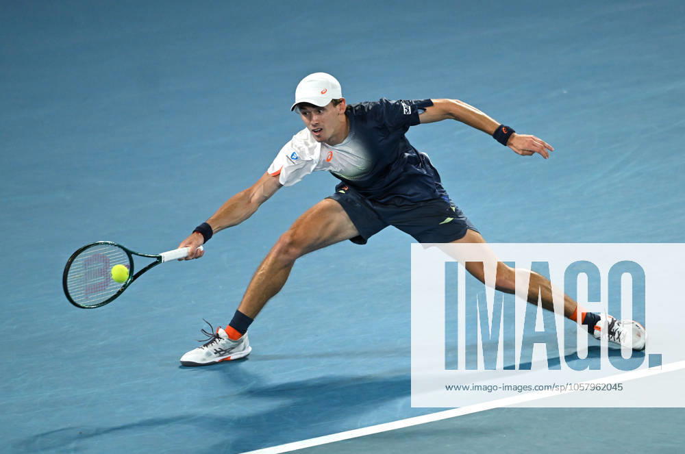 TENNIS AUSTRALIAN OPEN, Alex De Minaur of Australia in action during his round 4 match against Alex Michelsen of USA during the 2025 Australian Open at Melbourne Park in Melbourne, Monday, January 20, 2025. ( NO ARCHIVING, , NO USE IN BOOKS WITHOUT CONSENT MELBOURNE VICTORIA AUSTRALIA