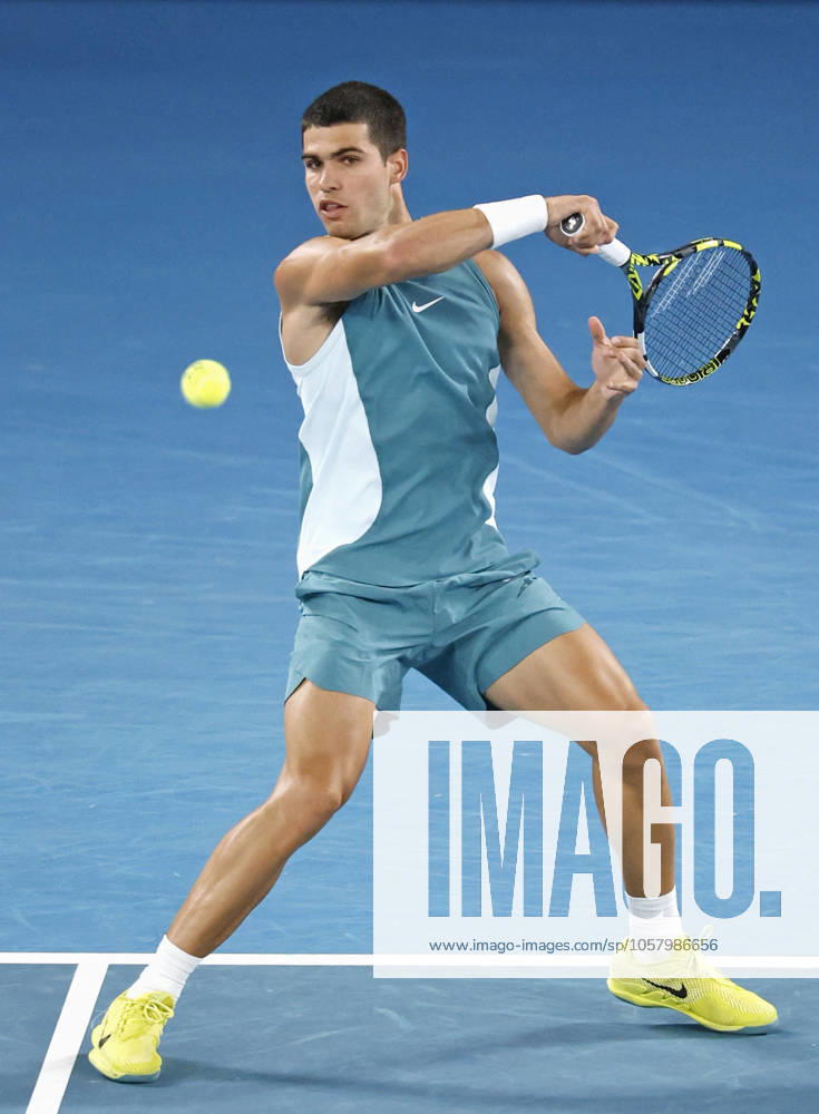 Tennis: Australian Open Carlos Alcaraz of Spain plays against Novak Djokovic of Serbia in the men s singles quarterfinals at the Australian Open tennis tournament in Melbourne on Jan. 21, 2025. A14AA0004021137P