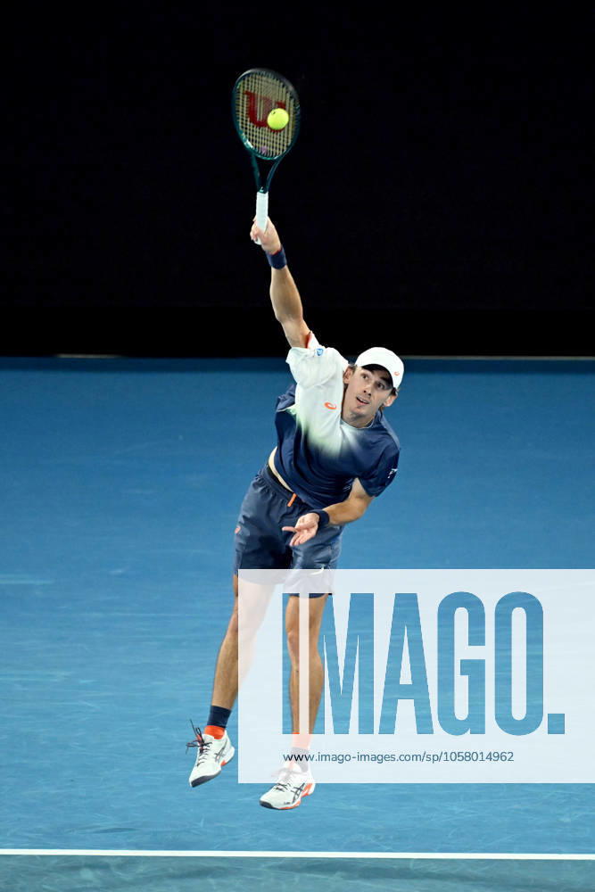 TENNIS AUSTRALIAN OPEN, Alex de Minaur of Australia serves during his quarterfinal match against Jannik Sinner of Italy during the 2025 Australian Open at Melbourne Park in Melbourne, Wednesday, January 22, 2025. ( NO ARCHIVING, , NO USE IN BOOKS WITHOUT CONSENT MELBOURNE VICTORIA AUSTRALIA