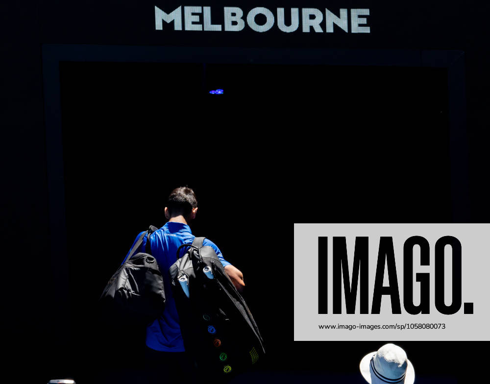 (250124) -- MELBOURNE, Jan. 24, 2025 -- Novak Djokovic leaves the court after retiring from the men s singles semifinals between Novak Djokovic of Serbia and Alexander Zverev of Germany at Australian Open tennis tournament in Melbourne, Australia, Jan. 24, 2025. (Photo by Xinhua) (SP)AUSTRALIA-MELBOURNE-TENNIS-AUSTRALIAN OPEN-MEN S SINGLES-SEMIFINALS HuxJingchen
