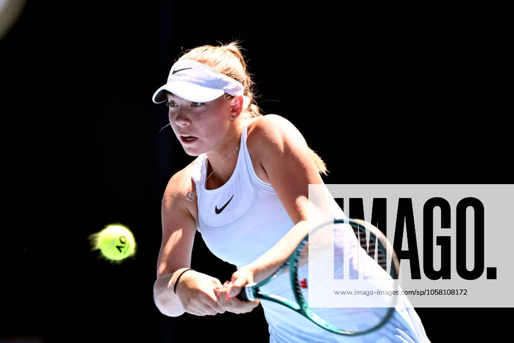TENNIS AUSTRALIAN OPEN, Kristina Penickova of the USA returns during her Junior Girls Singles final against Wakana Sonobe of Japan during the 2025 Australian Open at Melbourne Park in Melbourne, Saturday, January 25, 2025. ( NO ARCHIVING, , NO USE IN BOOKS WITHOUT CONSENT MELBOURNE VICTORIA AUSTRALIA