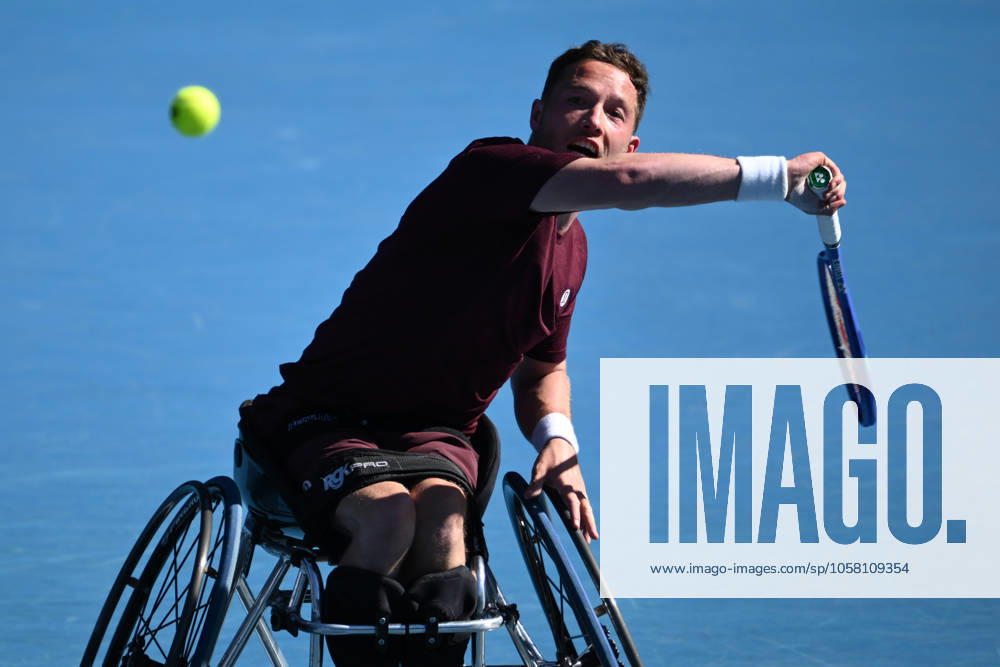 TENNIS AUSTRALIAN OPEN, Alfie Hewett of the United Kingdom returns during his Men?s Wheelchair Singles final against Tokito Oda of Japan during the 2025 Australian Open at Melbourne Park in Melbourne, Saturday, January 25, 2025. ( NO ARCHIVING, , NO USE IN BOOKS WITHOUT CONSENT MELBOURNE VICTORIA AUSTRALIA