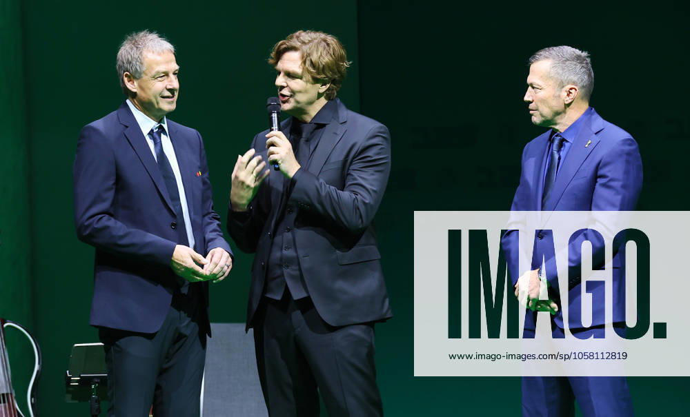 DFB 125 years Leipzig, 24 01 2025, Congress Hall, ceremony 125 years DFB anniversary , In the picture from l DFB honorary captain Jürgen Klinsmann, presenter Michael Steinbrecher and DFB honorary captain Lothar Matthäus , Picture Point