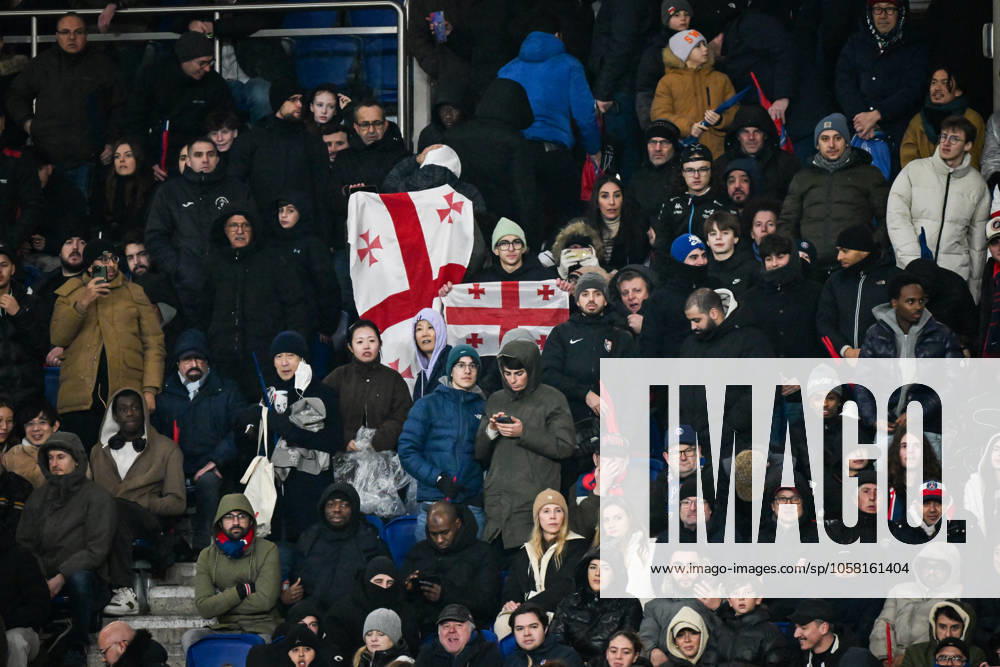 Ligue 1 PSG vs Stade de Reims - FA Paris Saint-Germain’s forward Khvicha Kvaratskhelia’s supporters hold the Georgian flag during the French L1 football match between Paris Saint-Germain and Stade de Reims at the Parc des Princes stadium in Paris on January 25, 2025. Photo by Firas Abdullah ABACAPRESS.COM Paris Île-de-France France