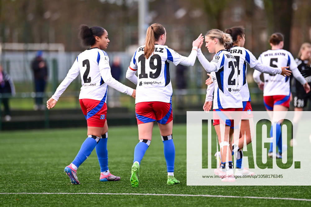Soccer I Women I Season 2024 2025 I Test match I Hamburger SV Kolding IF I 25 01 2025 Goal celebrations, jubilation, enthusiasm, euphoria, joy, happiness, cheerfulness at Hamburger SV Frauen