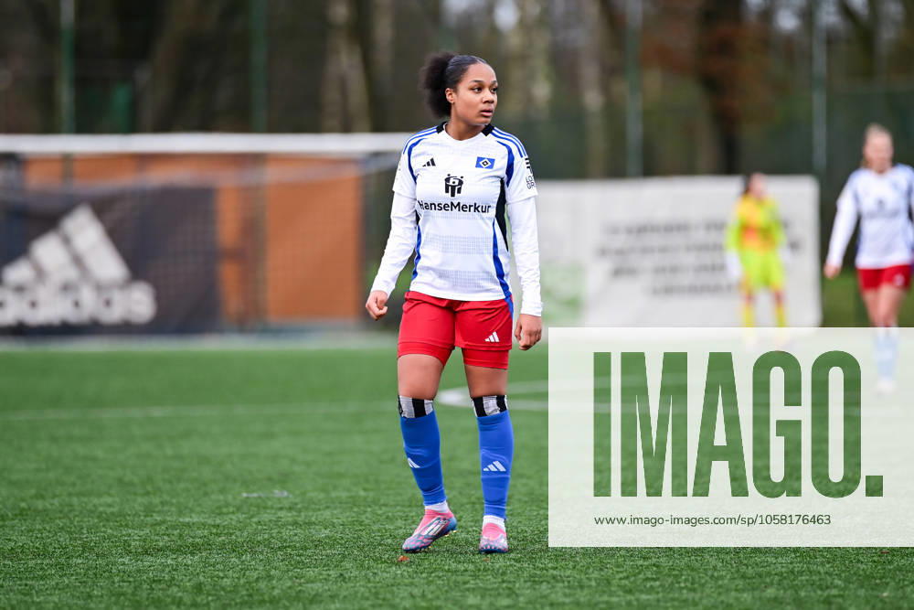 Soccer I Women I Season 2024 2025 I Test match I Hamburger SV Kolding IF I 25 01 2025 Close-up, single photo, cropped, portrait, portrait, single image, single photo, body Sibel Agirman 2, Hamburger SV