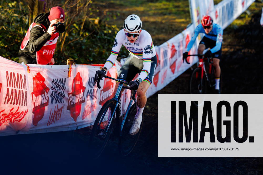 Tibor Del Grosso NED U23, winner, during the World Cup Cyclo Cross 2024 2025 in HOOGERHEIDE, Netherlands on 26 january 2025, photo by Jules van Iperen EYE4images DeFodi Images Defodi 746 211097 Defodi-746