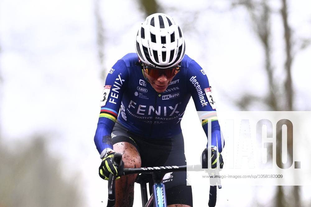 UCI Cyclocross World Cup Hoogerheide 2025 HOOGERHEIDE, THE NETHERLANDS - JANUARY 26 : Alvarado Ceylin Del Carmen (NED) of Alpecin-Deceuninck during the 12th and final leg of the UCI Cyclocross World Cup series 2024-2025 in Hoogerheide, The Netherlands, 26 01 2025 Hoogerheide The Netherlands