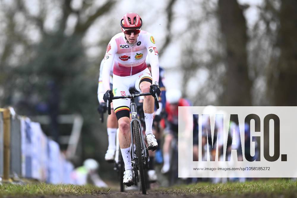 UCI Cyclocross World Cup Hoogerheide 2025 HOOGERHEIDE, THE NETHERLANDS - JANUARY 26 : Vanthourenhout Michael (BEL) of Pauwels Sauzen - Cibel Clementines during the 12th and final leg of the UCI Cyclocross World Cup series 2024-2025 in Hoogerheide, The Netherlands, 26 01 2025 Hoogerheide The Netherlands