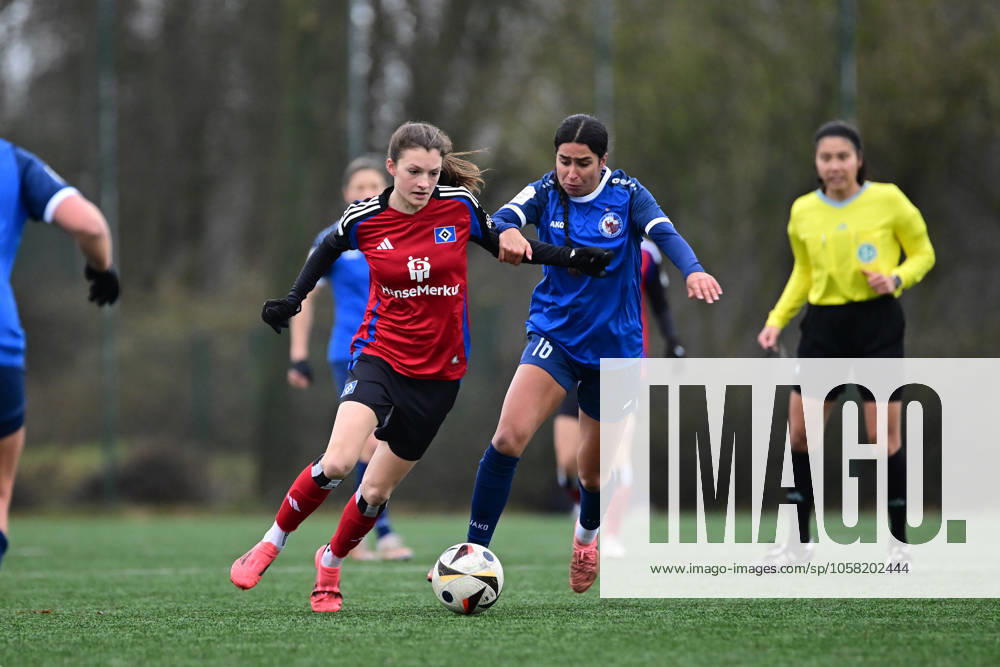 Fußball I Frauen I Saison 2024-2025 I Testspiel I Hamburger SV - 1. FFC Turbine Potsdam I 26.01.2025 Lotta Wrede (32, Hamburger SV) Maya Ruby Hahn (16, 1. FFC Turbine Potsdam) Norderstedt Paul-Hauenschild-Sportanlage Schleswig-Holstein Deutschland