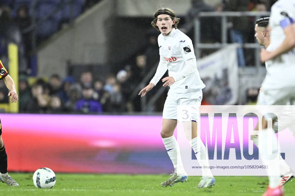 RSC Anderlecht v KV Mechelen - Jupiler Pro League ANDERLECHT, BELGIUM - JANUARY 26 : Hey Boel Lucas defender of RSC Anderlecht in action during the Jupiler Pro League match between RSC Anderlecht and KV Mechelen on January 26, 2025 in Anderlecht, Belgium, 26 01 2025 Anderlecht Belgium