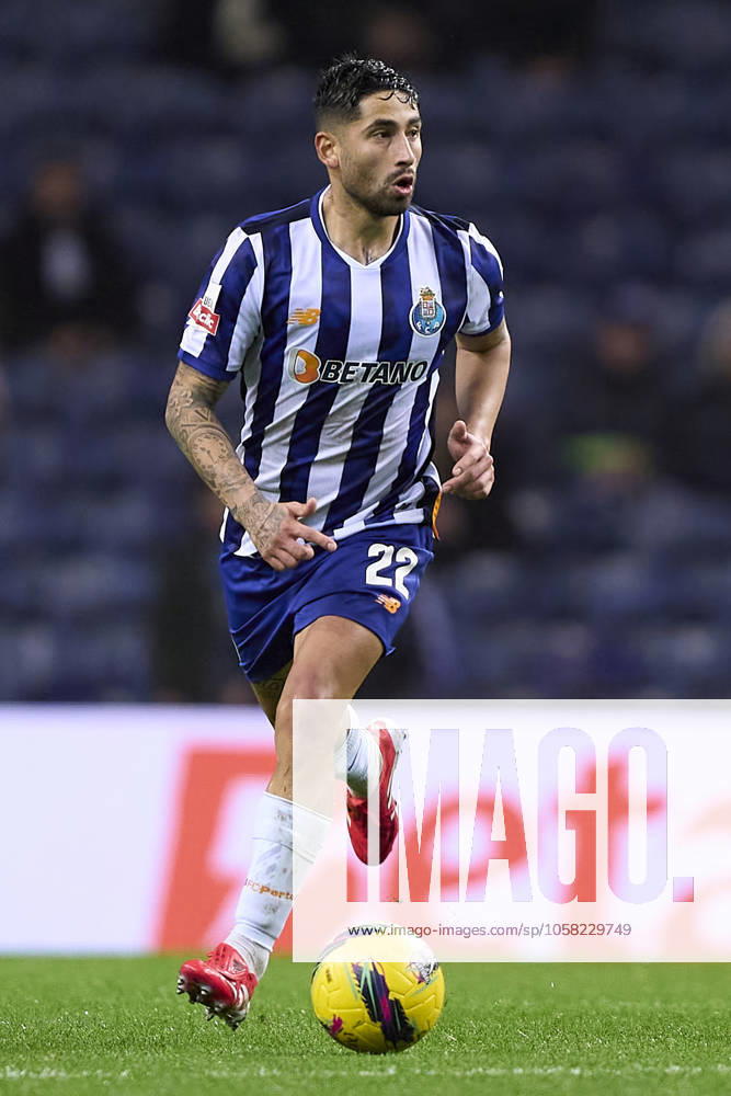 FC Porto v CD Santa Clara - Liga Portugal Betclic Alan Varela of FC Porto plays during the Liga Portugal Betclic match between FC Porto and CD Santa Clara at Estadio Do Dragao in Porto, Portugal, on January 26, 2025. Porto, Portugal Porto Portugal