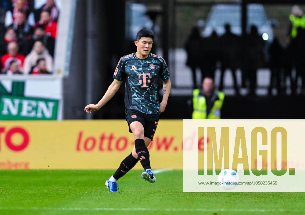 Min Jae Kim FC Bayern Muenchen in action during the Bundesliga 1 match between SC Freiburg and FC Bayern München, Europa Park Stadium on January 25, 2025 in Freiburg, Germany Photo by Silas Schueller DeFodi Images Min Jae Kim FC Bayern Muenchen controls the ball during the Bundesliga match between SC Freiburg and FC Bayern München at Europa Park Stadium on January 25, 2025 in Freiburg, Germany Photo by Silas Schueller DeFodi Images DFL regulations prohibit any use of photographs as image sequences and or quasi video Photo by Silas Schueller DeFodi Images Defodi 738 738 SCFBAY 20250125 326 Defodi-738 DFL regulations prohibit any use of photographs as image sequences and or quasi-video.