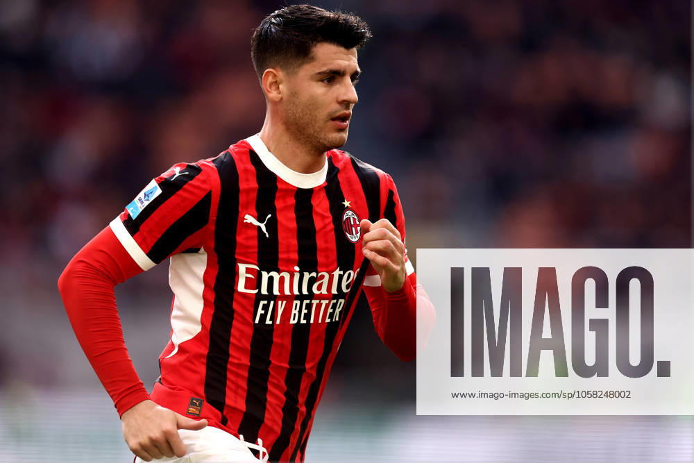 Ac Milan vs Parma Calcio Alvaro Morata of Ac Milan looks on during the Serie A football match beetween Ac Milan and Parma Calcio at Stadio Giuseppe Meazza on January 26, 2025 in Milano, Italy. Milano Stadio Giuseppe Meazza Italy