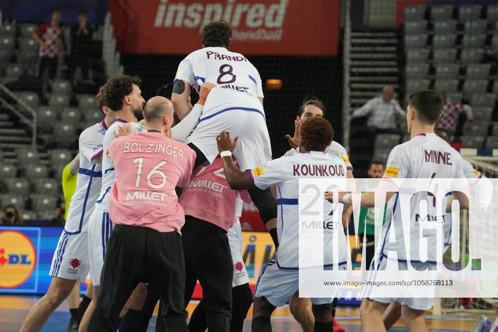 Handball - IHF Men s World Championship, WM, Weltmeisterschaft - France V Egypt Celebration Team France during the IHF Men s World Championship 2025, Quarter-Finals Handball match between France and Egypt on 28 January 2025 at Arena Zagreb in Zagreb, Croatia - Photo Laurent Lairys ABACAPRESS.COM Zagreb Croatia