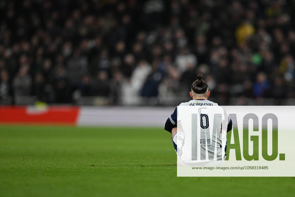 Radu Dragusin of Tottenham Hotspur tries to run off an injury only to find it too much and needs to be substituted during the UEFA Europa League match between Tottenham Hotspur and Elfsborg at Tottenham Hotspur Stadium, London, England on 30 January 2025.