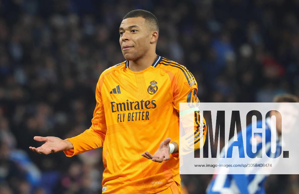 RCD Espanyol de Barcelona v Real Madrid CF - La Liga EA Sports Kylian Mbappe plays during the match between RCD Espanyol and Real Madrid CF, corresponding to week 22 of LaLiga EA Sports, at the RCDE Stadium in Barcelona, Spain, on February 1, 2025. Barcelona Barcelona Spain