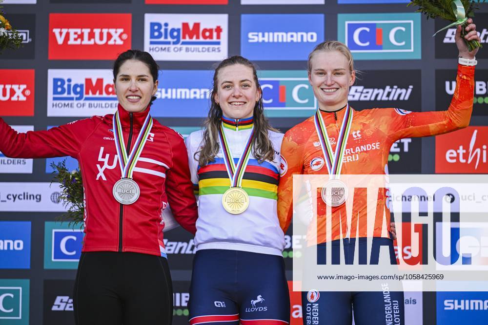 2025 UCI Cyclo-Cross WC - Women Under 23 LIEVIN, FRANCE - FEBRUARY 02 : Schreiber Marie (LUX) , Bentveld Leonie (NED) , Backstedt Zoe (GBR) on the podium during the 2025 UCI Cyclo-Cross World Championships for Women Under 23 on February 02, 2025 in Lievin, France, 02 02 2025 Lievin France
