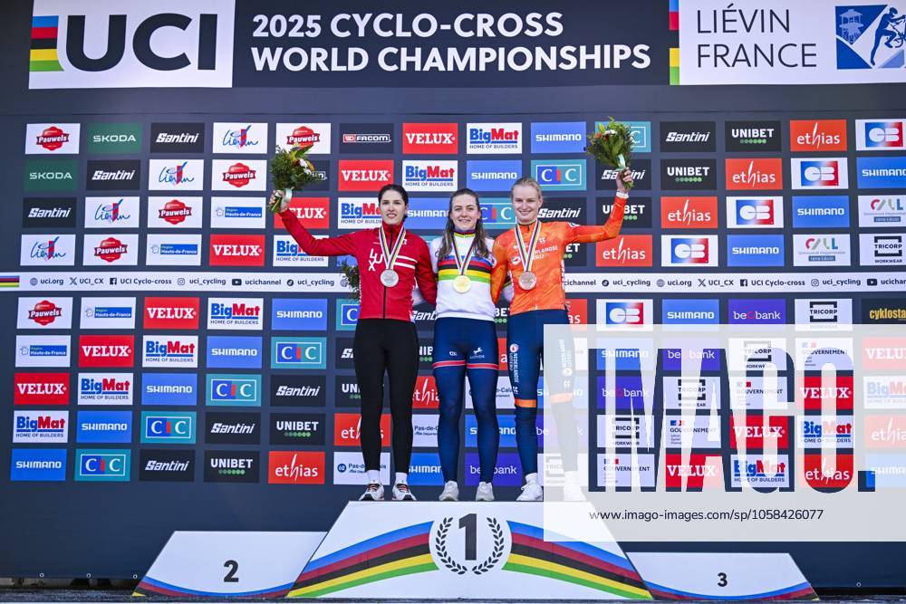 2025 UCI Cyclo-Cross WC - Women Under 23 LIEVIN, FRANCE - FEBRUARY 02 : Backstedt Zoe (GBR) , Schreiber Marie (LUX) , Bentveld Leonie (NED) on the podium during the 2025 UCI Cyclo-Cross World Championships for Women Under 23 on February 02, 2025 in Lievin, France, 02 02 2025 Lievin France
